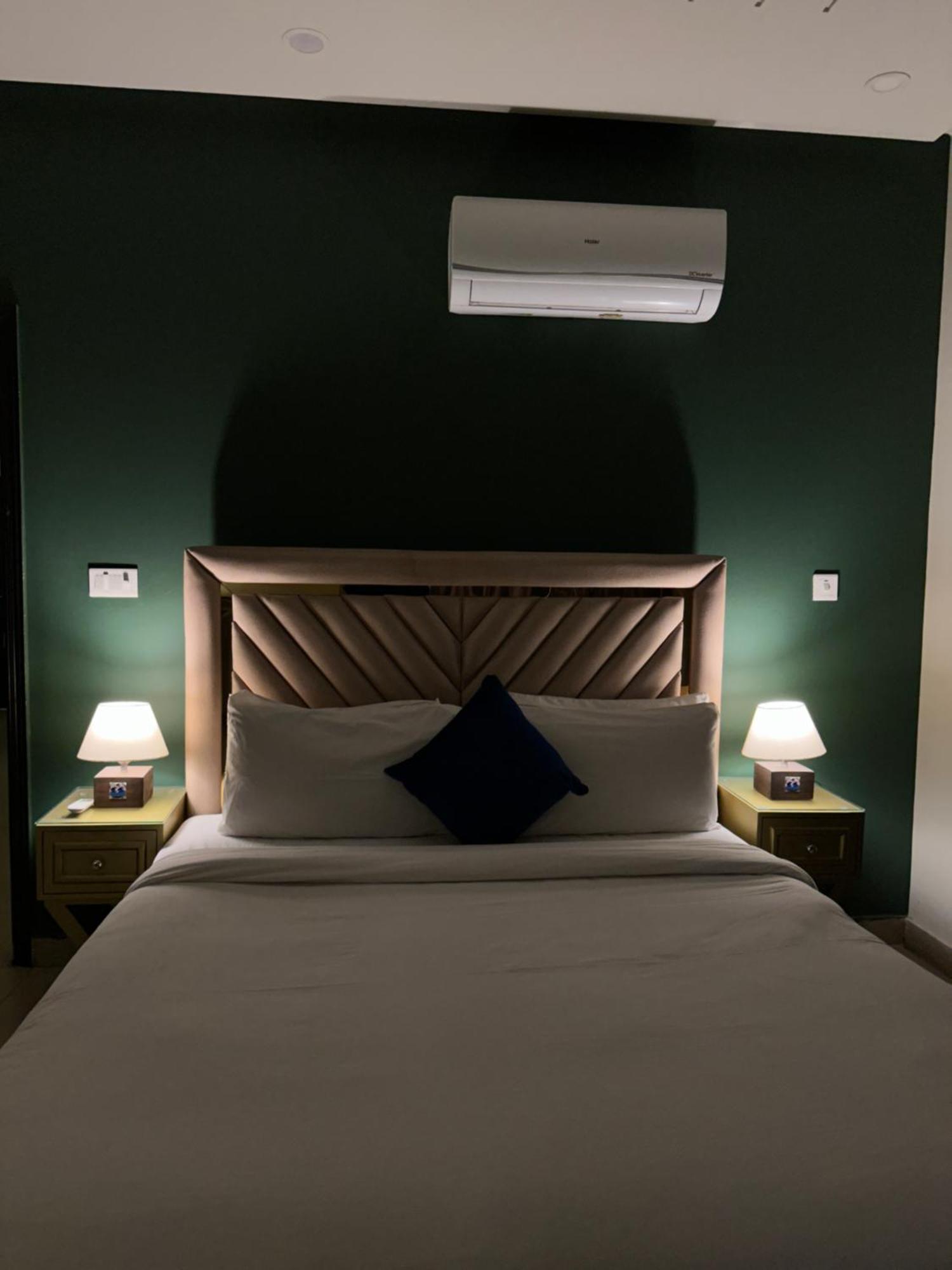 איסלמאבד Serenity Corner 4 Bhk מראה חיצוני תמונה